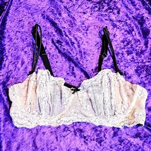 Victorias secret 40C bra